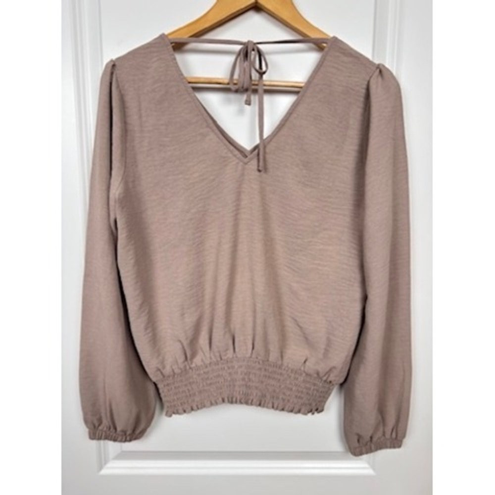 Nine Britton Ina Chiffon Smocked Bottom Blouse Taupe Small Stitch Fix